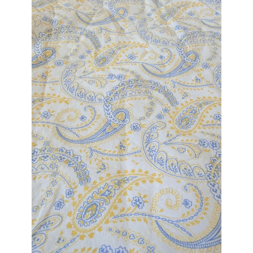 Lauren Ralph Lauren Queen Flat Sheet Blue Yellow Paisley White 100% Cotton